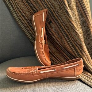 Naturalizer N5 Comfort Women’s Leather Loafers in fawn